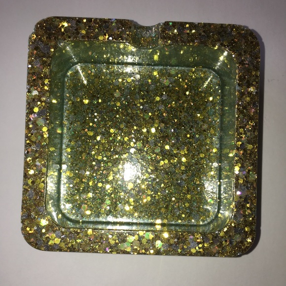 Ashtray - Picture 5 of 6